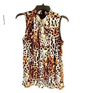 Leopard Print high neck top L